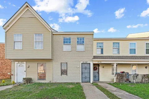 2157 Aspen Drive