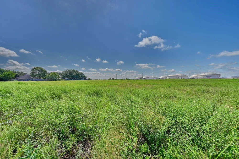 Kersten Road Sealy, TX 77474