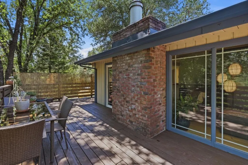 111 Greenview Drive Boulder Creek, CA 95006