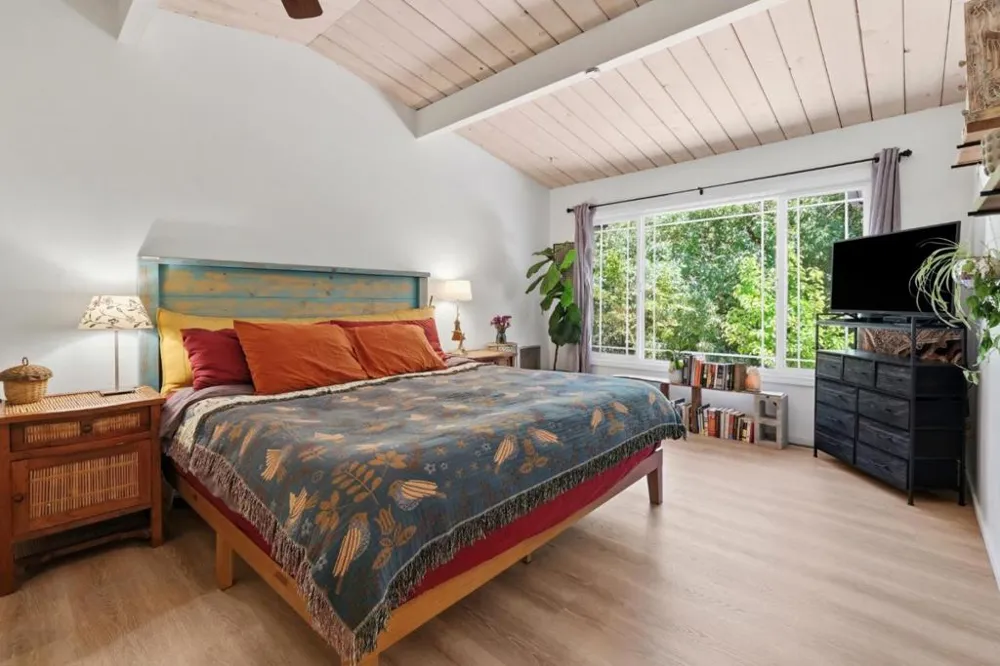 111 Greenview Drive Boulder Creek, CA 95006