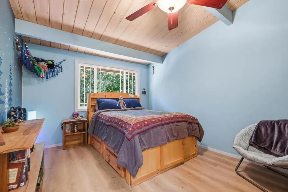 111 Greenview Drive Boulder Creek, CA 95006