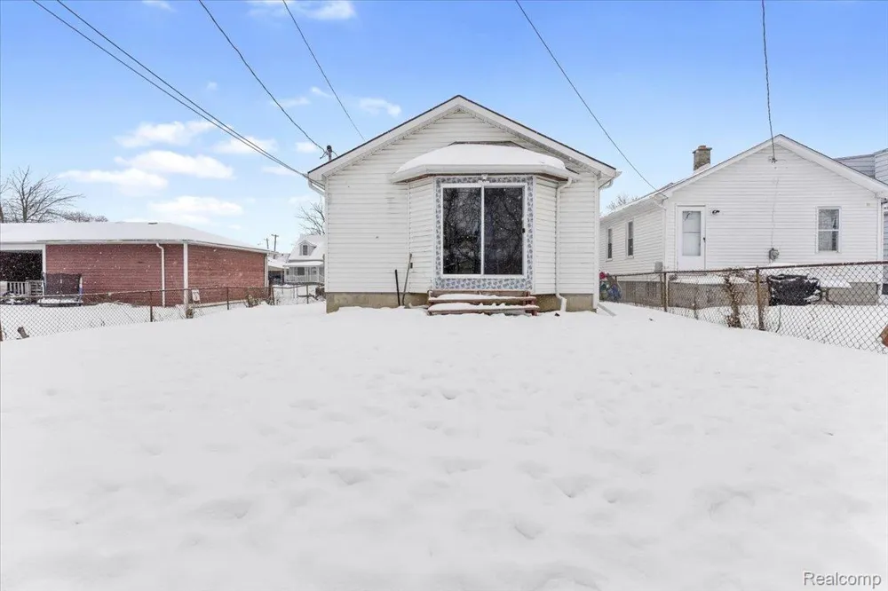 4262 12th Street Ecorse City, MI 48229