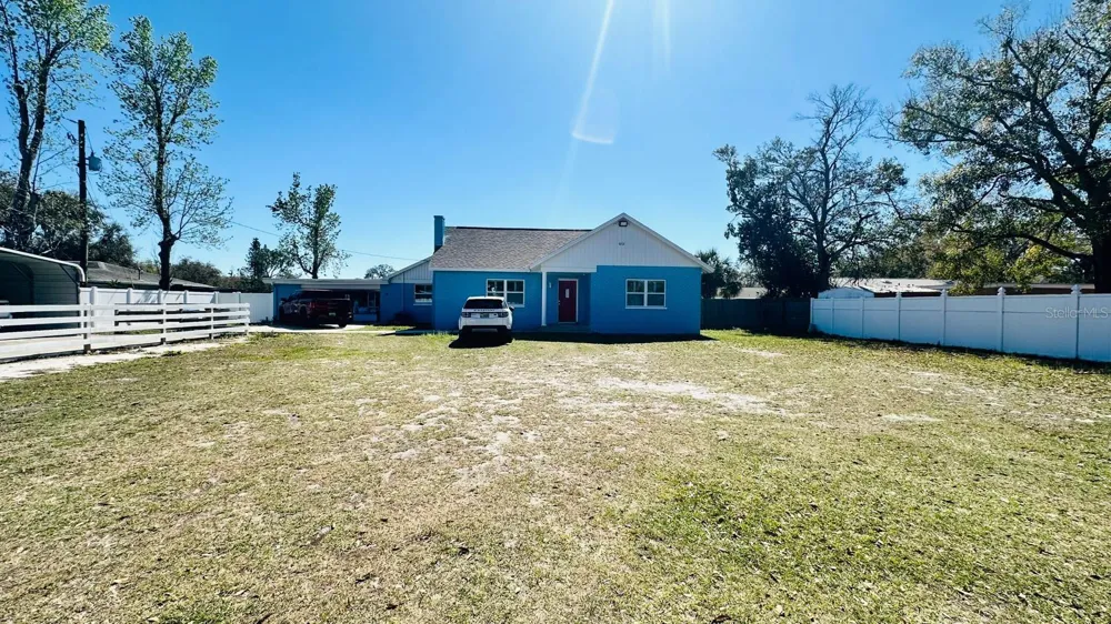 6804 BARRY ROAD Tampa, FL 33634