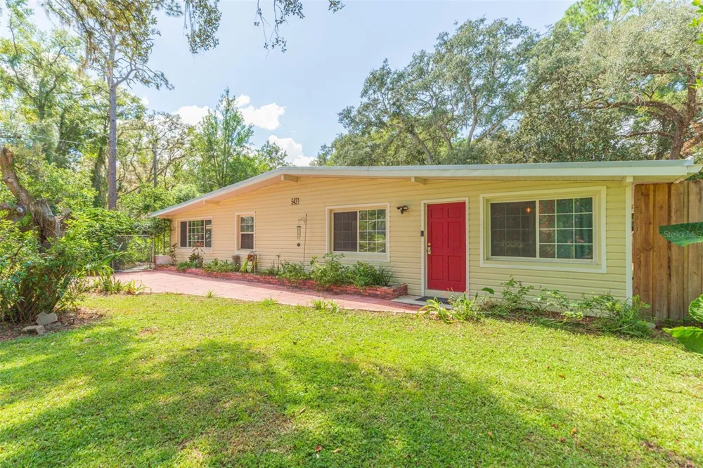 5431 TOWER STREET Dade City, FL 33523