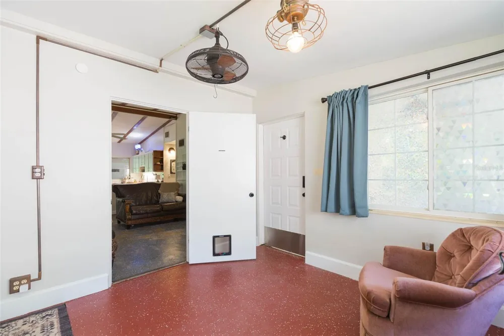 5431 TOWER STREET Dade City, FL 33523