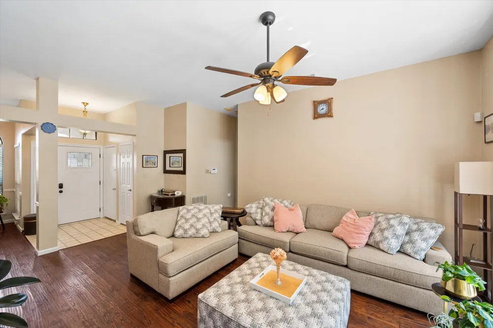 4137 Mapleridge Drive Grapevine, TX 76051