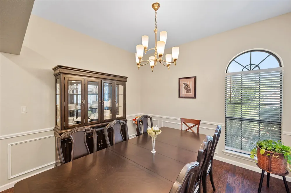 4137 Mapleridge Drive Grapevine, TX 76051