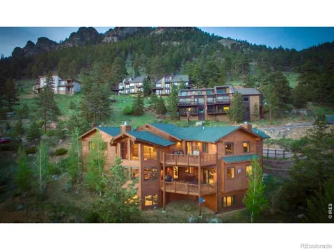 1471 Jungfrau Trail