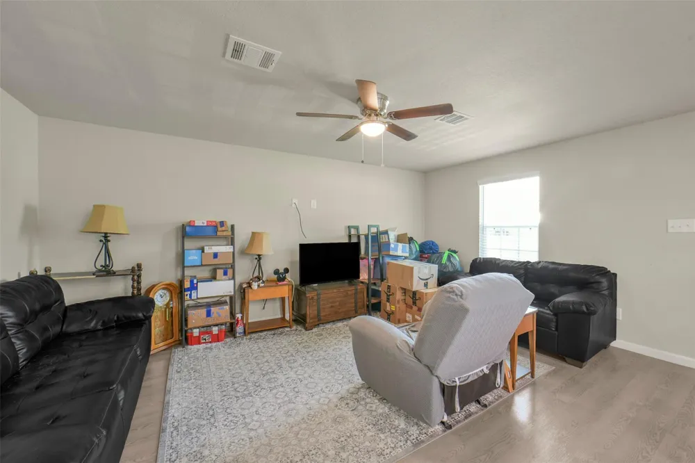 1620 23rd Street Hempstead, TX 77445