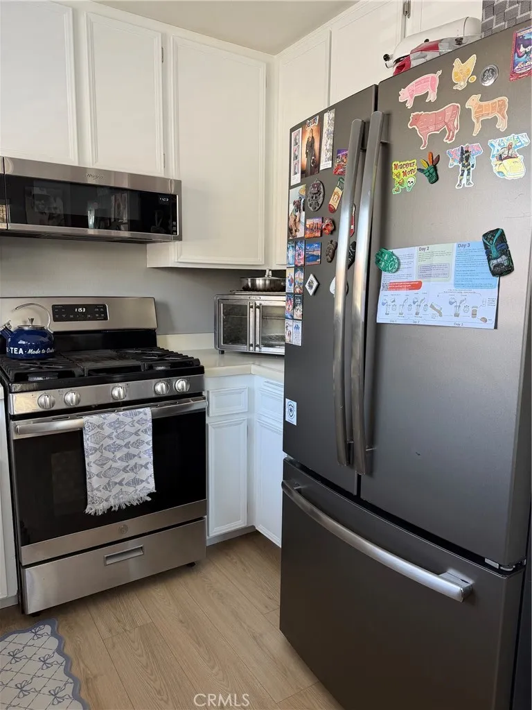10730 Holly Meadows #B Santee, CA 92071