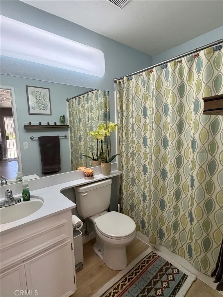 10730 Holly Meadows #B Santee, CA 92071