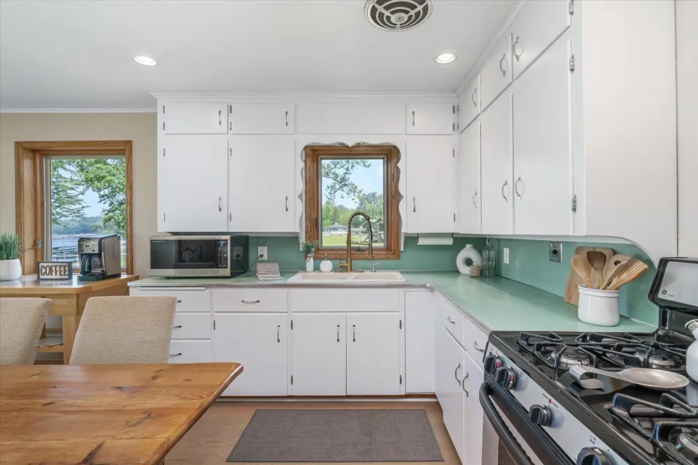 13754 45th Street Bloomingdale Township, MI 49026