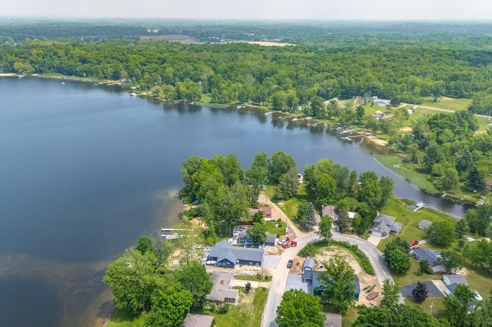 13754 45th Street Bloomingdale Township, MI 49026