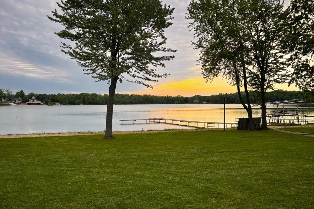 13754 45th Street Bloomingdale Township, MI 49026