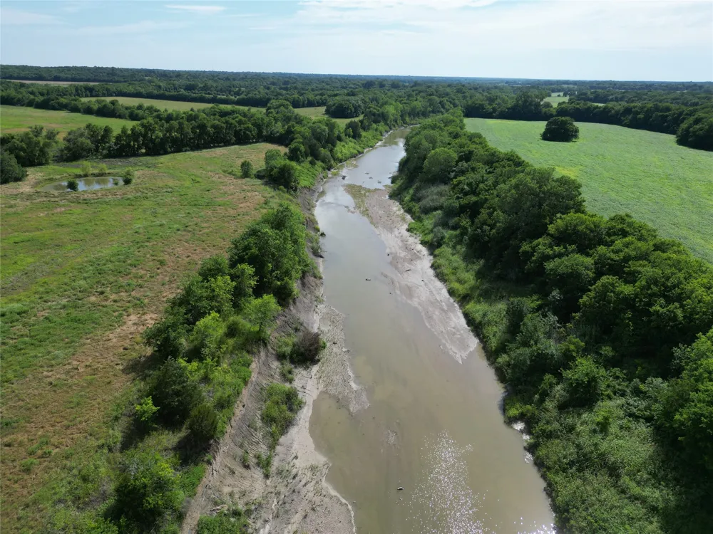 57 CR 3505 Pecan Gap, TX 75469