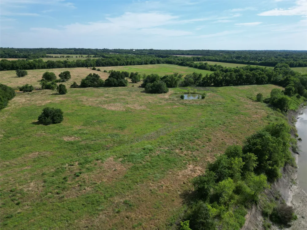 57 CR 3505 Pecan Gap, TX 75469