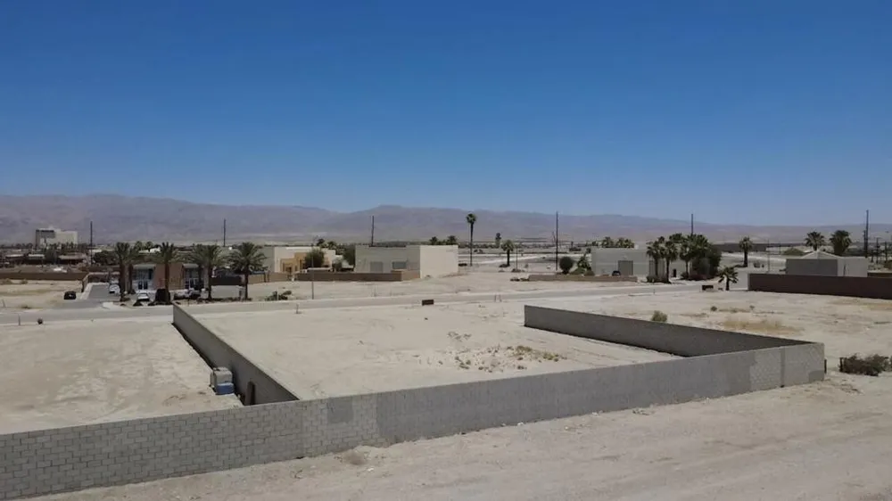 46157 Commerce Street Indio, CA 92201