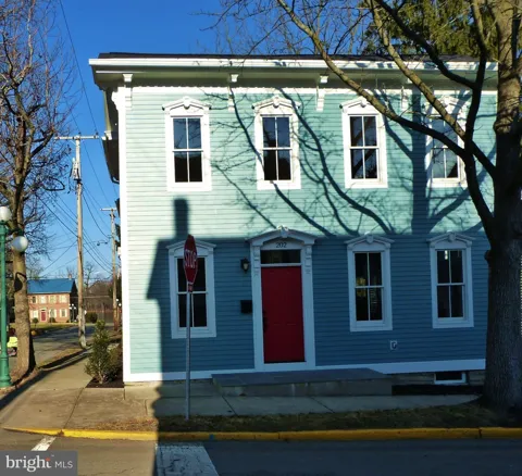 202 S 2ND STREET