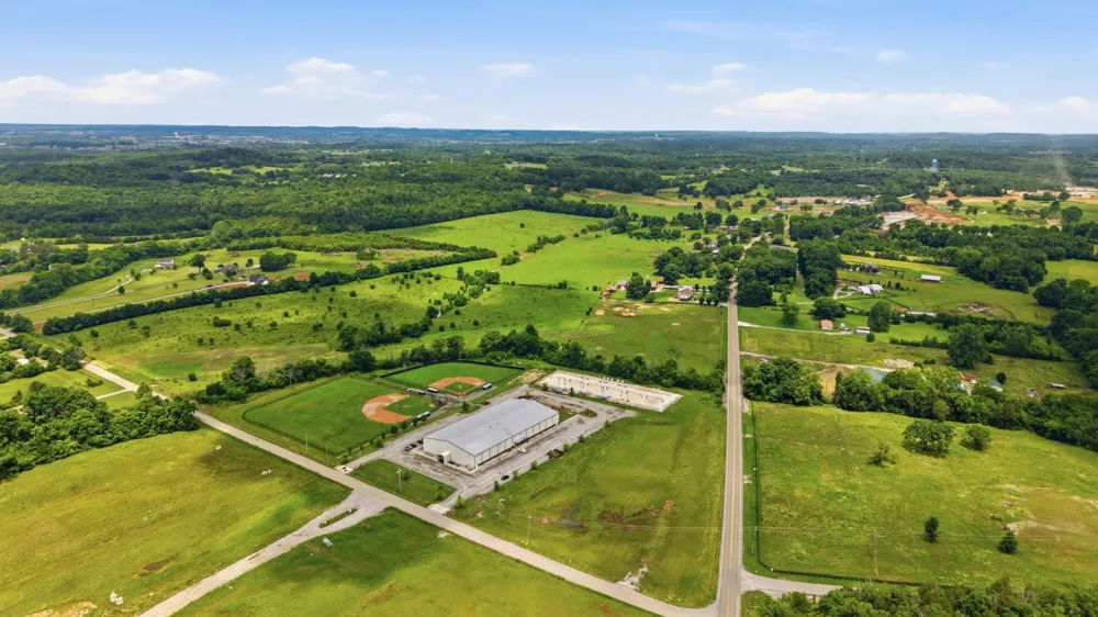 0 Joe Peay Rd Spring Hill, TN 37174