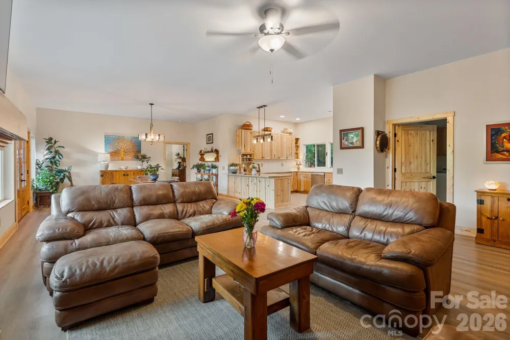 9870 Harvest Lane Davidson, NC 28036
