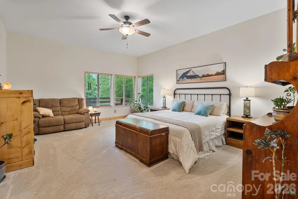 9870 Harvest Lane Davidson, NC 28036