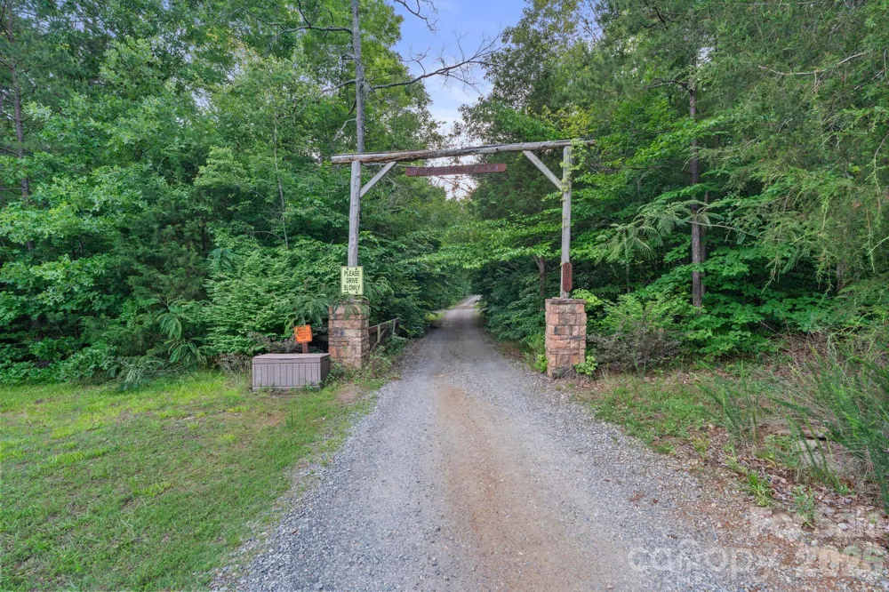 9870 Harvest Lane Davidson, NC 28036