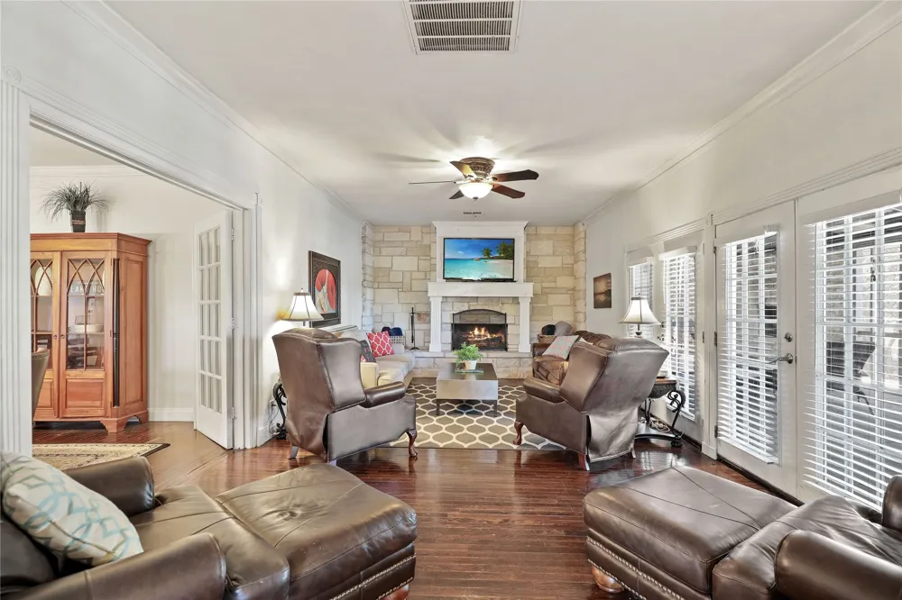 4843 Pike Road Possum Kingdom Lake, TX 76450