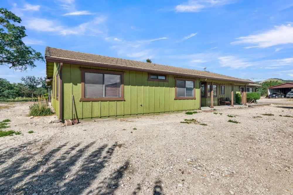 60951 Argyle Road King City, CA 93930