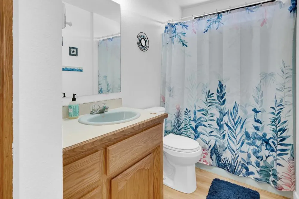 60951 Argyle Road King City, CA 93930