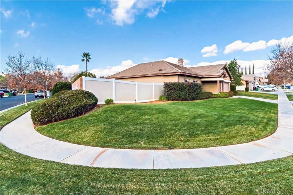 1709 Double Eagle Avenue Beaumont, CA 92223