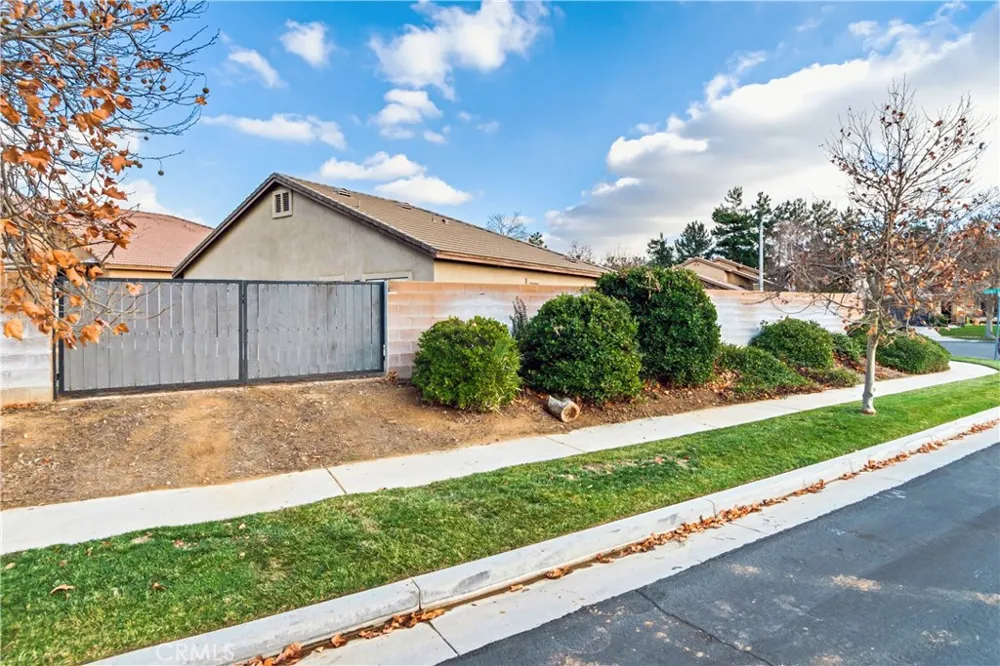 1709 Double Eagle Avenue Beaumont, CA 92223