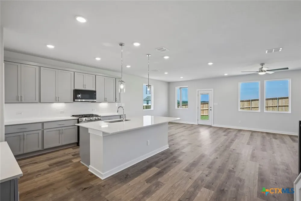 5424 San Pietro Drive Austin, TX 78747