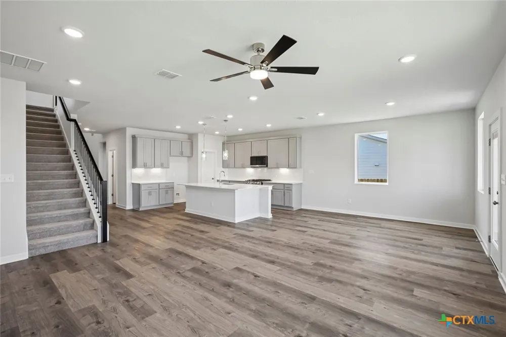 5424 San Pietro Drive Austin, TX 78747