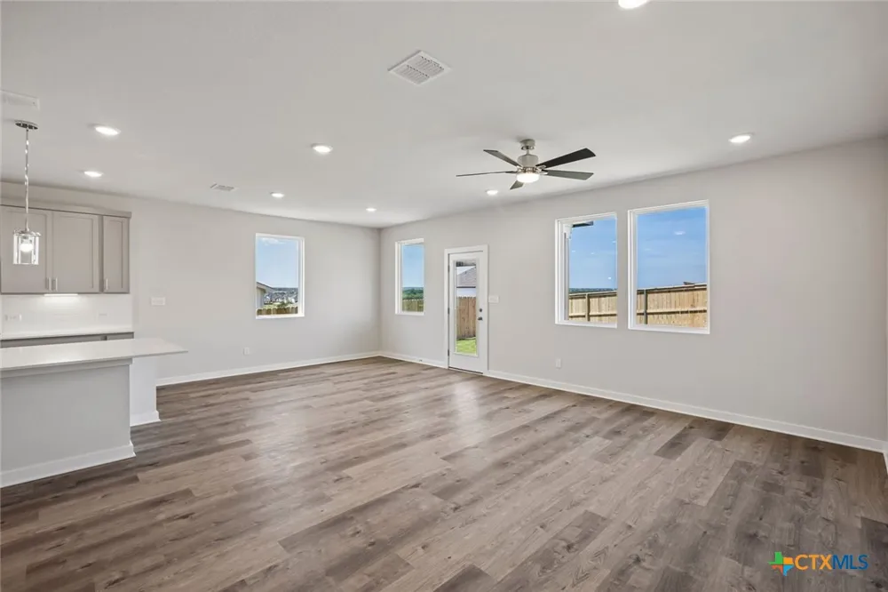 5424 San Pietro Drive Austin, TX 78747