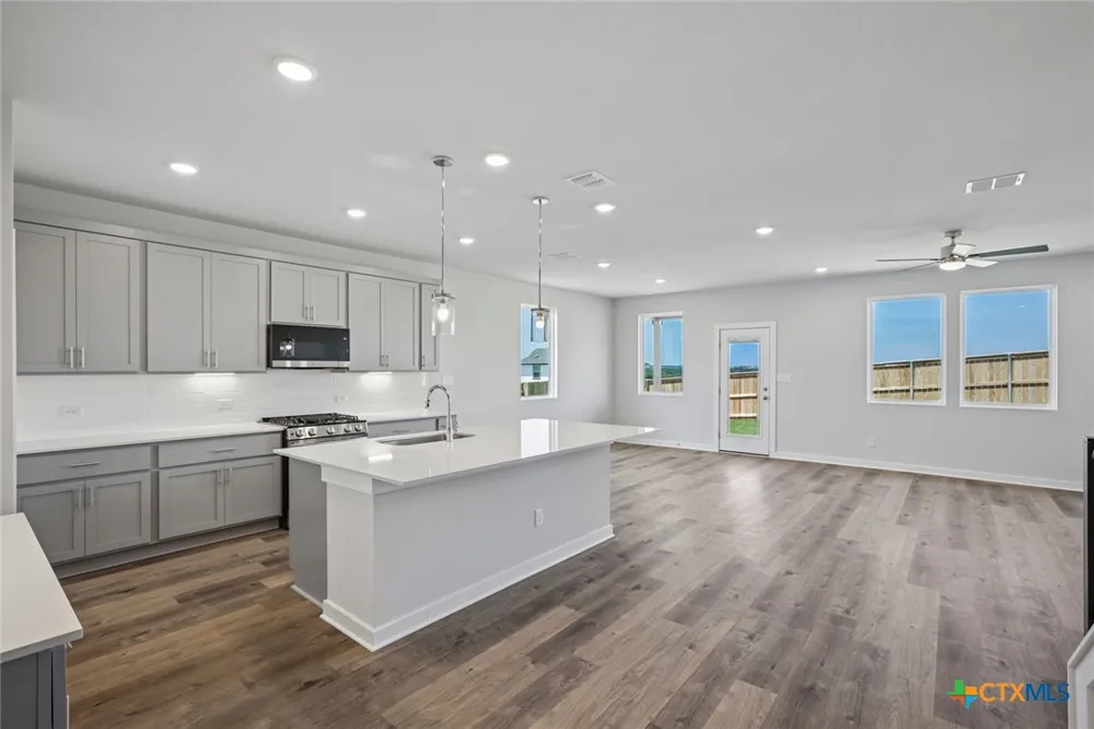 5424 San Pietro Drive Austin, TX 78747