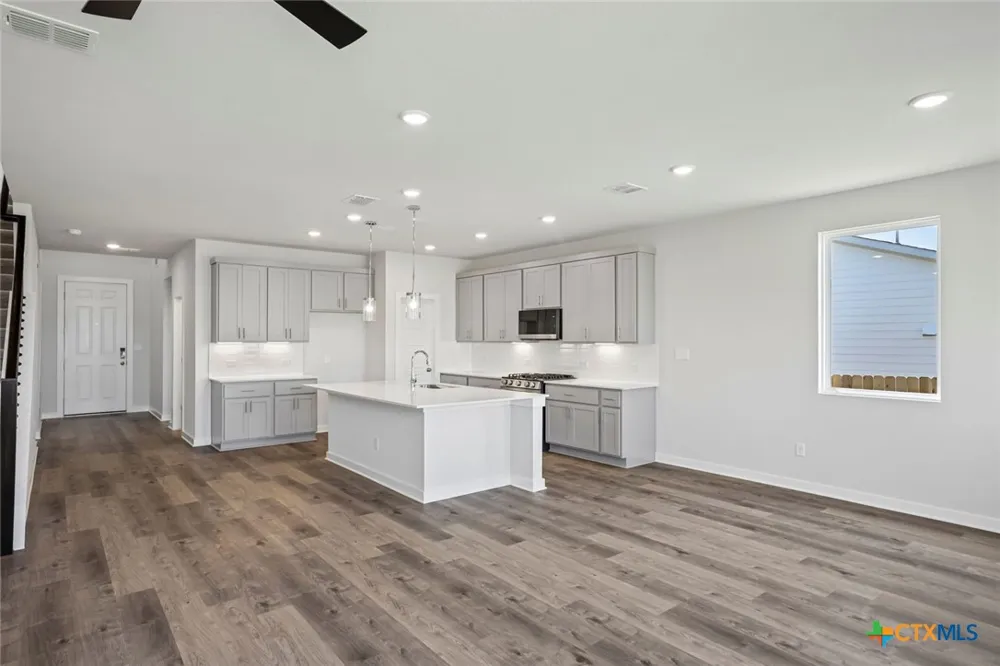 5424 San Pietro Drive Austin, TX 78747