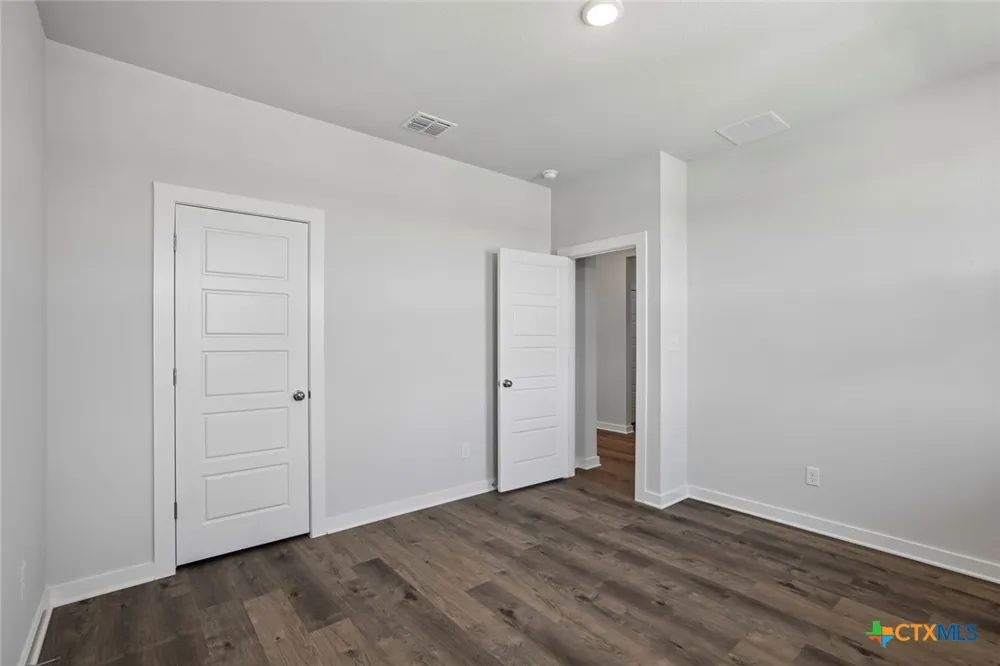 5424 San Pietro Drive Austin, TX 78747