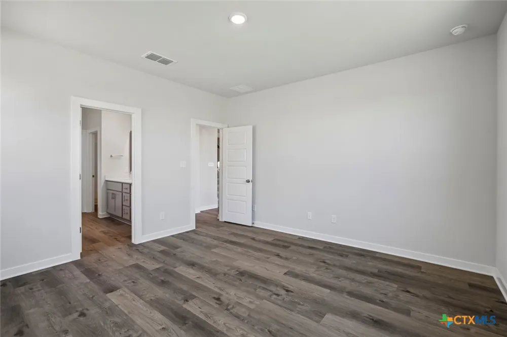 5424 San Pietro Drive Austin, TX 78747
