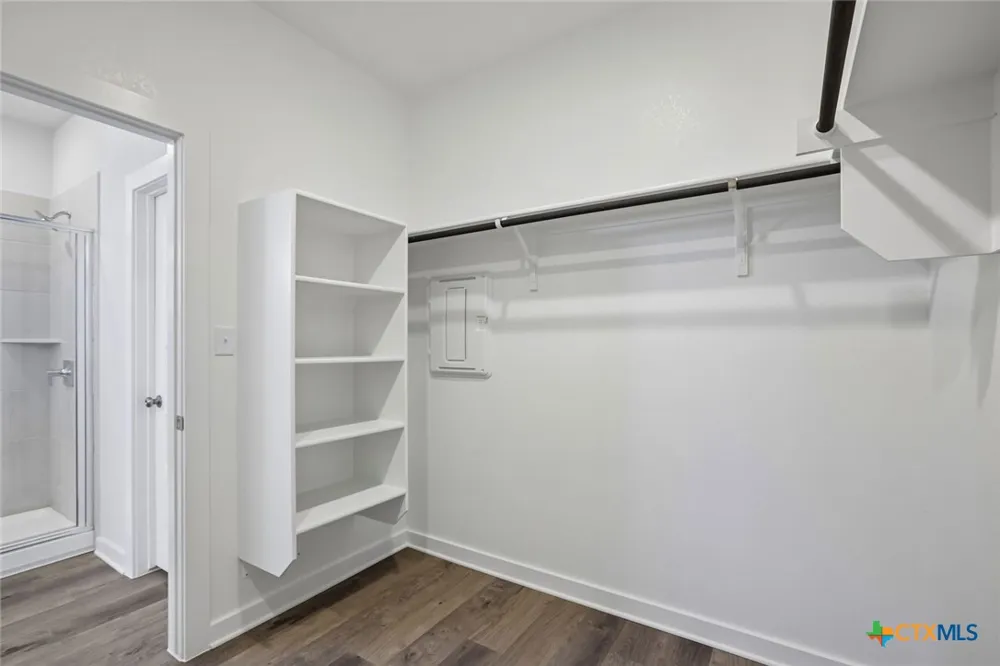5424 San Pietro Drive Austin, TX 78747