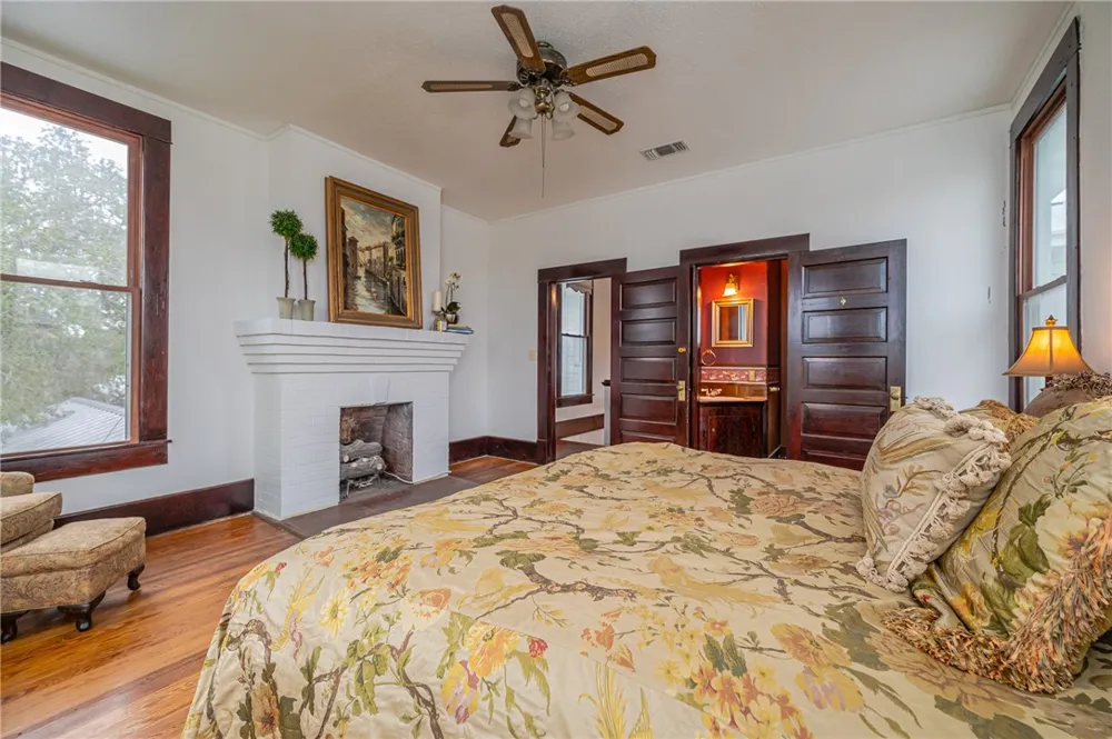 519 Fm 623 E Pettus, TX 78146