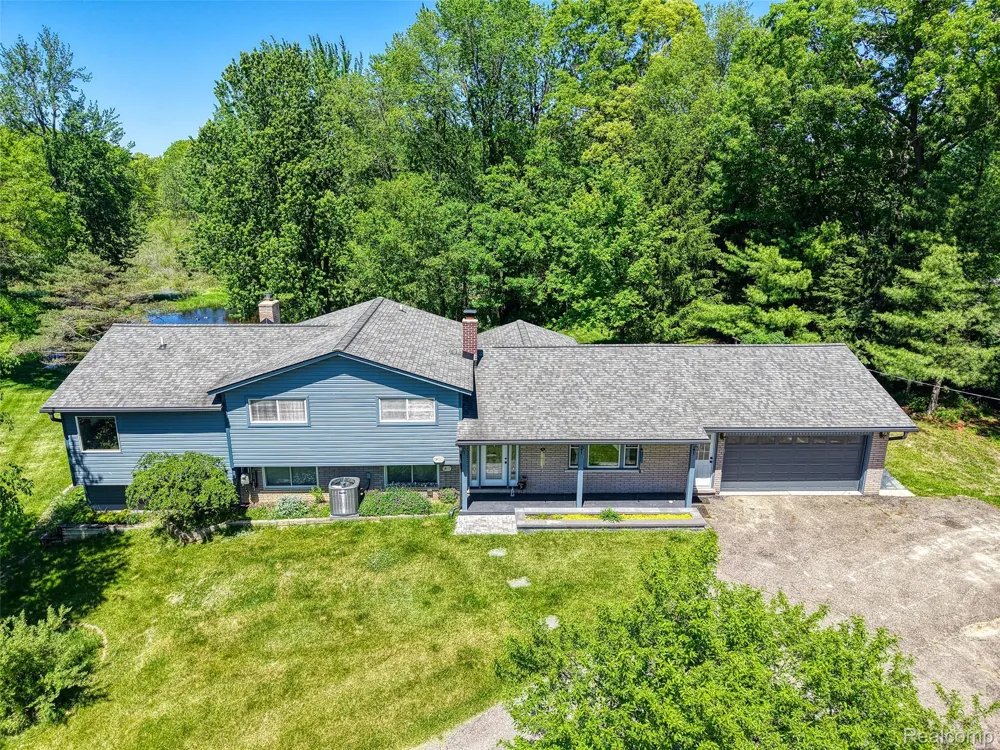 940 Rowland Road Addison Township, MI 48367