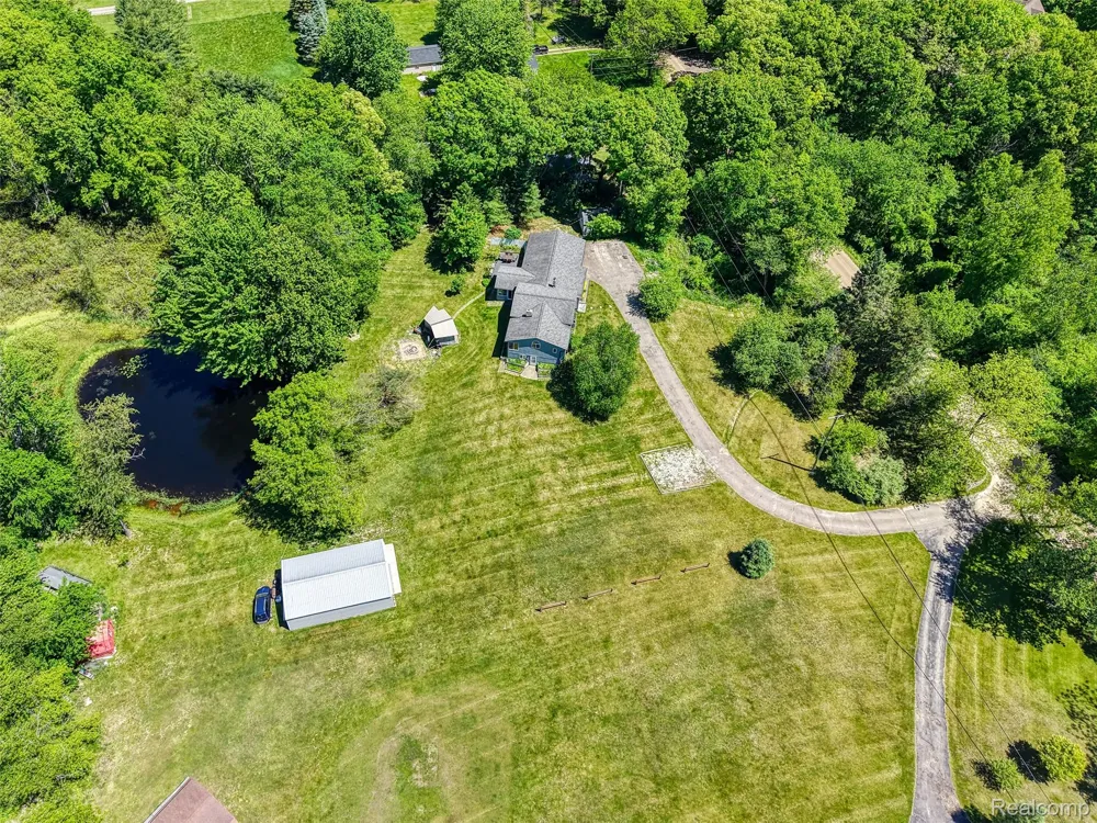 940 Rowland Road Addison Township, MI 48367