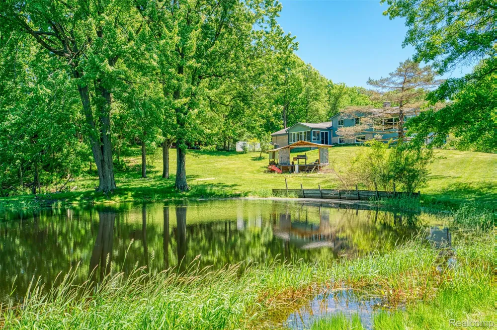 940 Rowland Road Addison Township, MI 48367