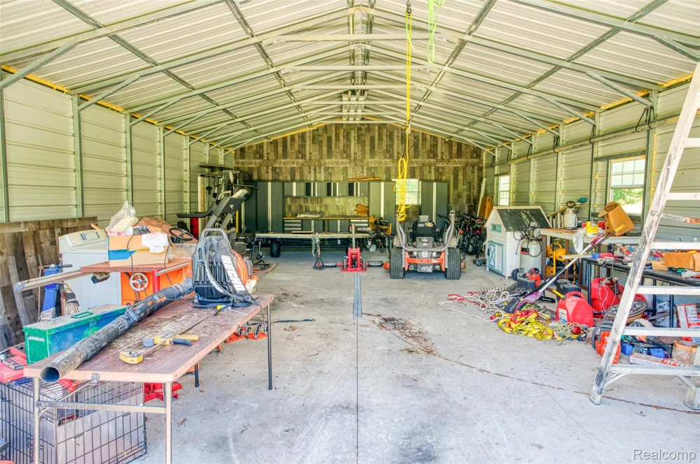 940 Rowland Road Addison Township, MI 48367