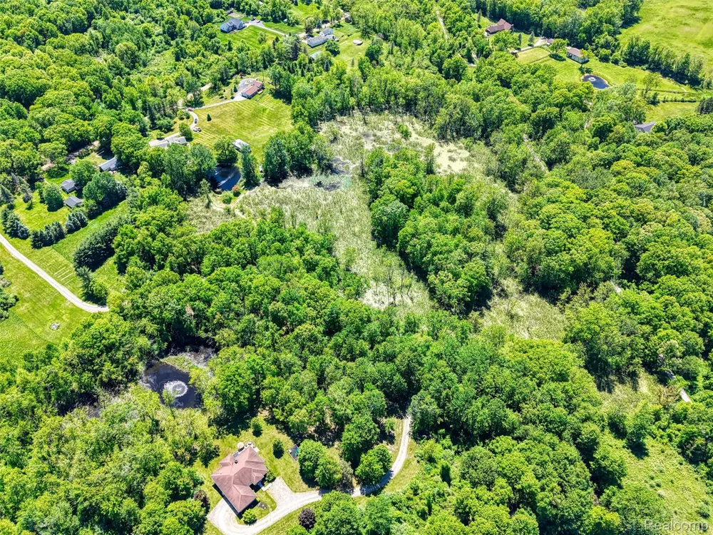 940 Rowland Road Addison Township, MI 48367