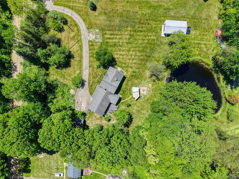 940 Rowland Road Addison Township, MI 48367