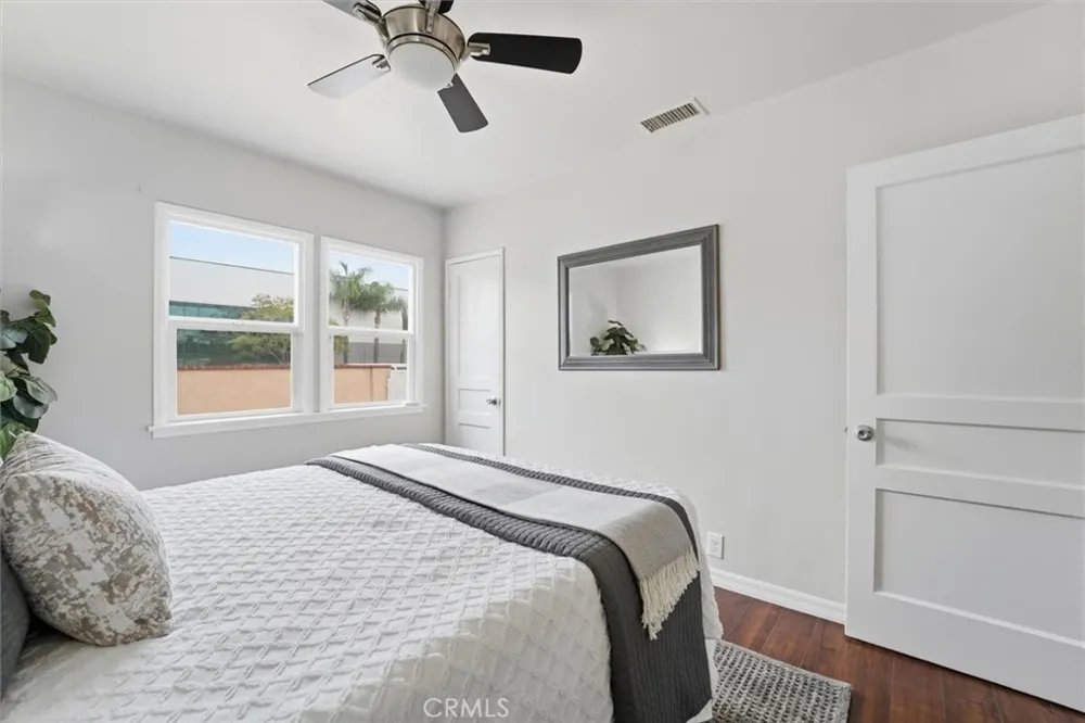 11937 S La Cienega Hawthorne, CA 90250