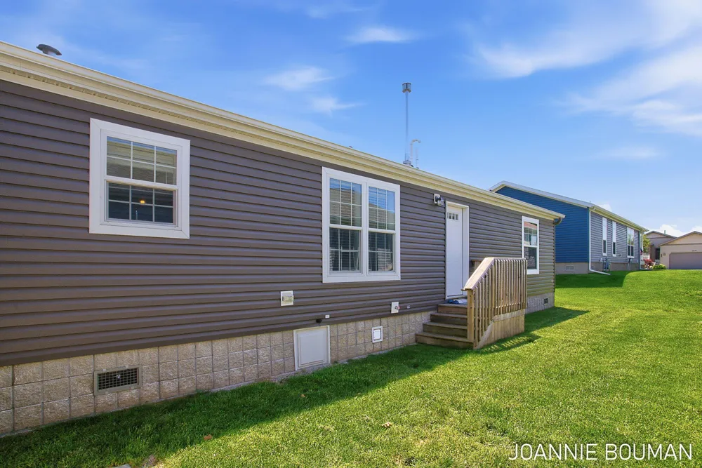 5230 E Sunfield Lane Fillmore Township, MI 49423