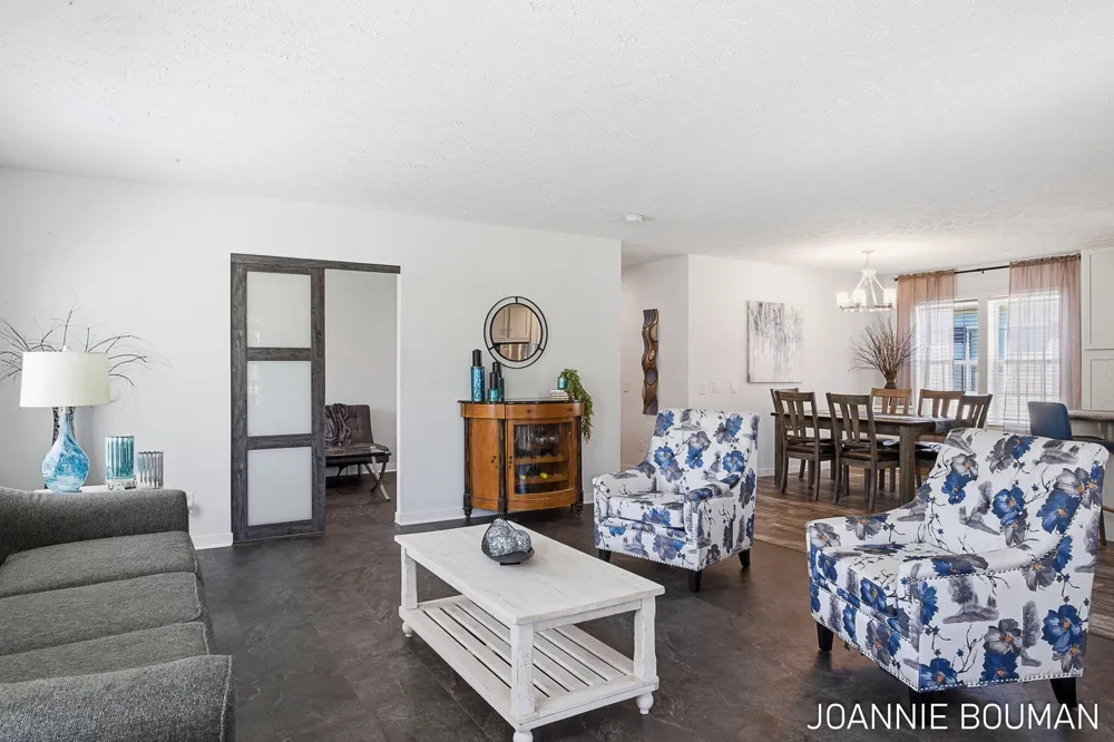 5230 E Sunfield Lane Fillmore Township, MI 49423