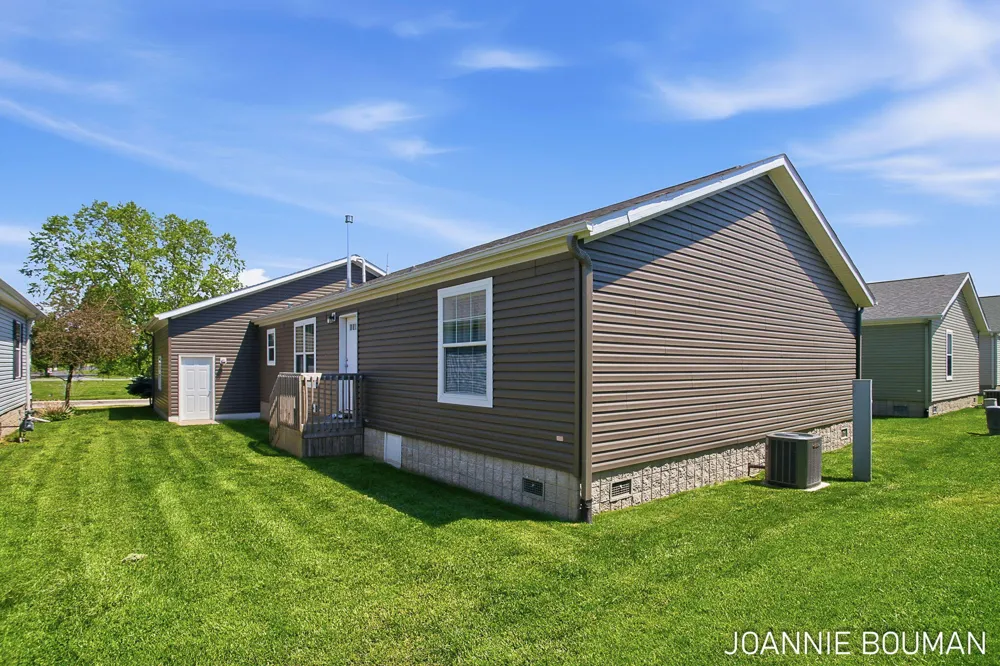 5230 E Sunfield Lane Fillmore Township, MI 49423